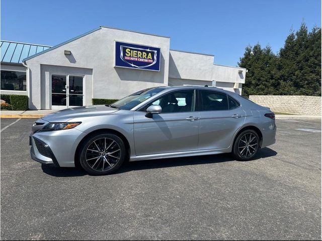 2022 Toyota Camry 