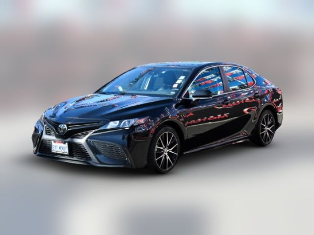 2022 Toyota Camry 