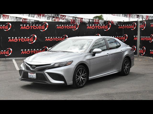 2022 Toyota Camry 