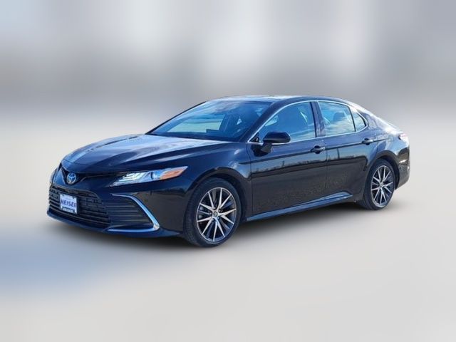 2022 Toyota Camry XLE