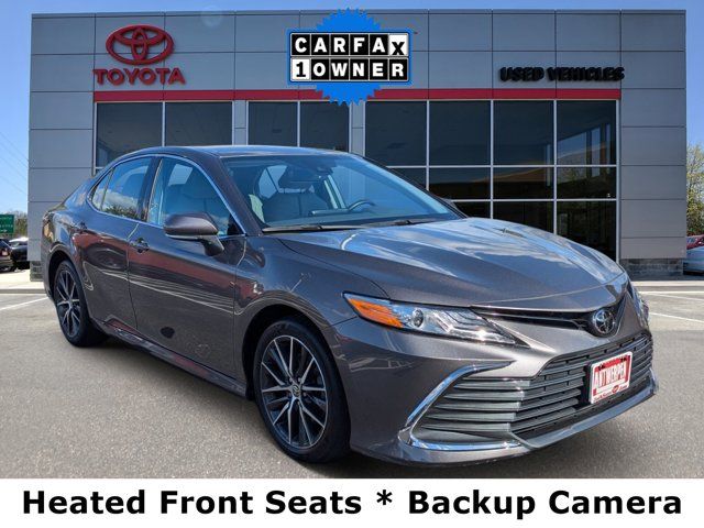 2022 Toyota Camry XLE