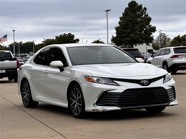 2022 Toyota Camry XLE