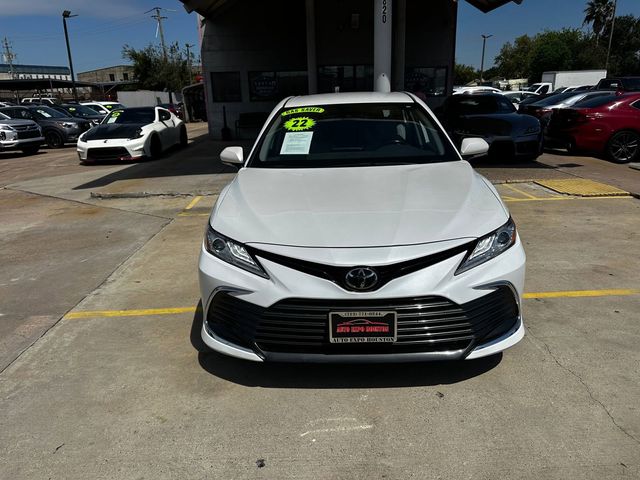 2022 Toyota Camry XLE