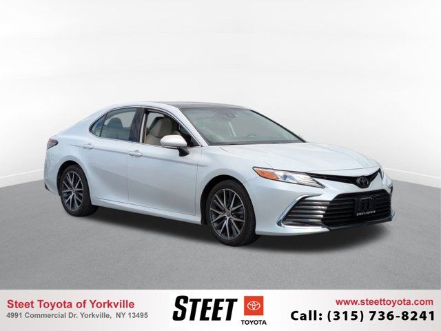 2022 Toyota Camry XLE