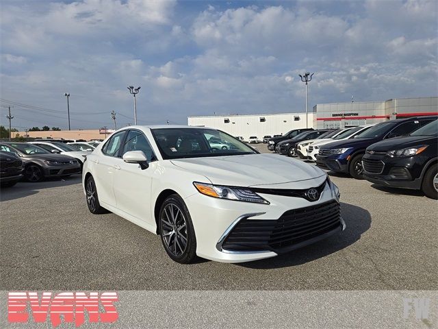 2022 Toyota Camry XLE