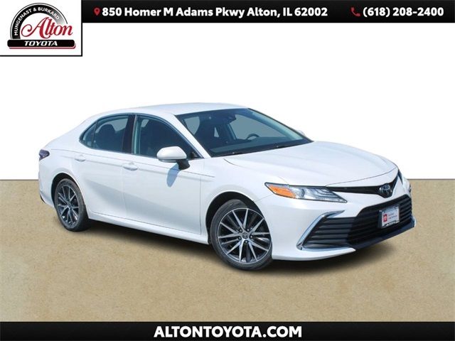 2022 Toyota Camry XLE