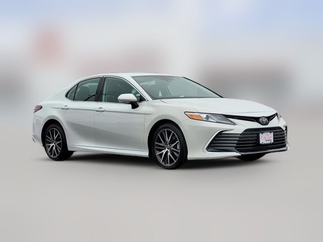 2022 Toyota Camry XLE