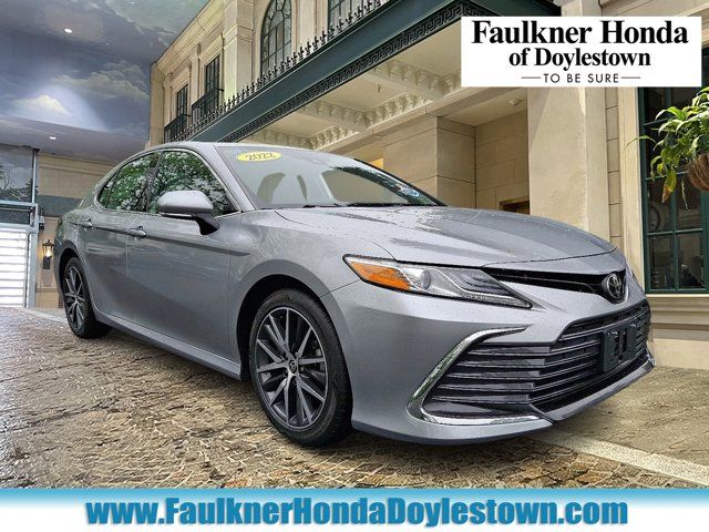 2022 Toyota Camry XLE