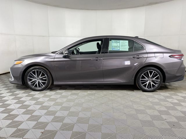 2022 Toyota Camry XLE