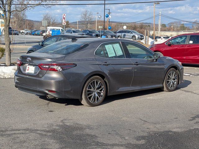 2022 Toyota Camry XLE