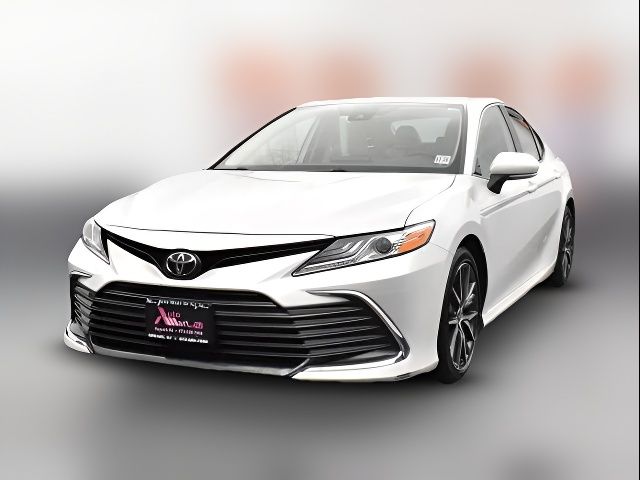 2022 Toyota Camry XLE