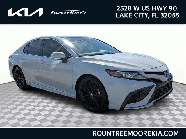 2022 Toyota Camry XSE V6