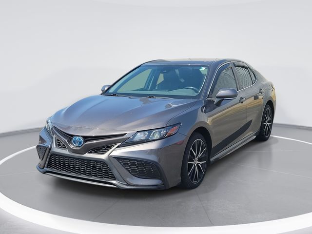 2022 Toyota Camry Hybrid SE