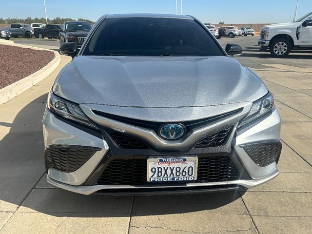 2022 Toyota Camry Hybrid XSE