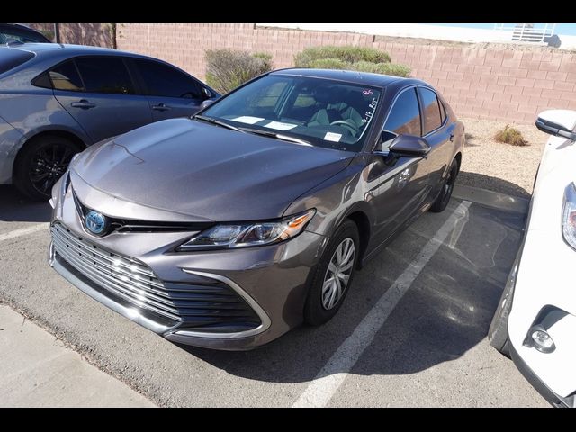 2022 Toyota Camry Hybrid LE