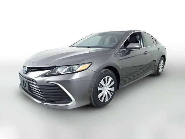 2022 Toyota Camry Hybrid LE