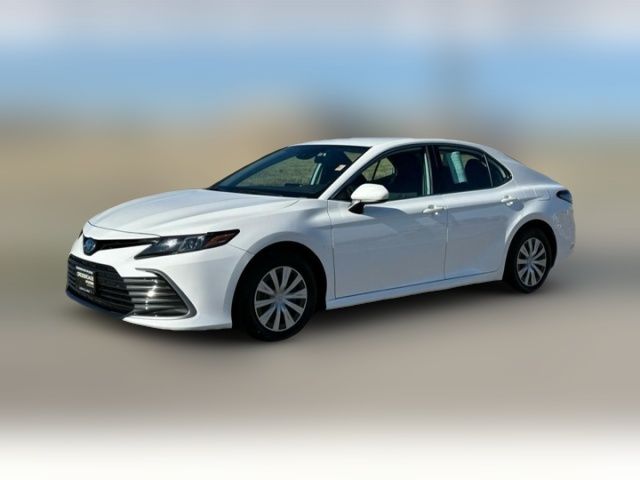 2022 Toyota Camry Hybrid LE