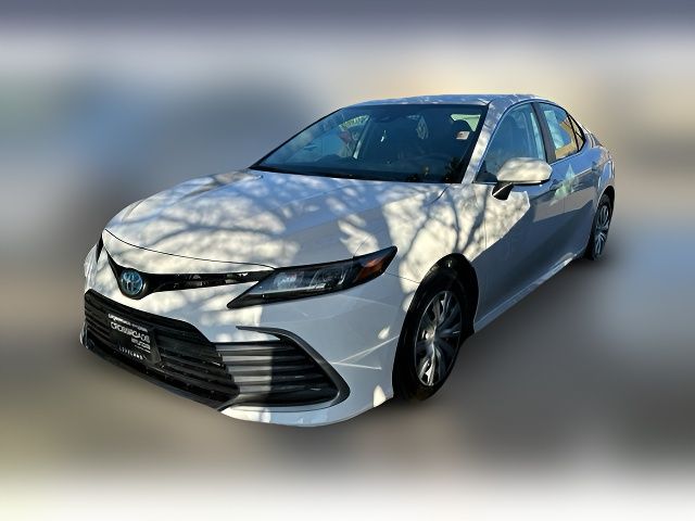 2022 Toyota Camry Hybrid LE