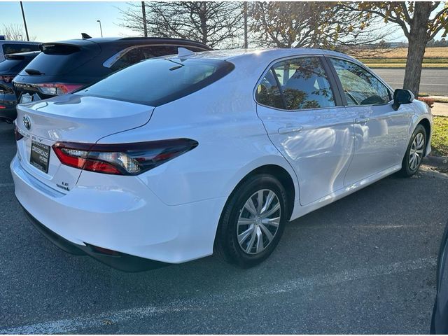 2022 Toyota Camry Hybrid LE