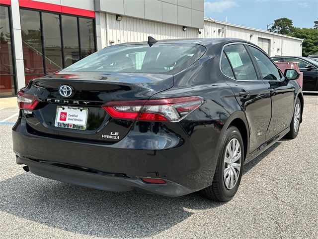 2022 Toyota Camry Hybrid LE