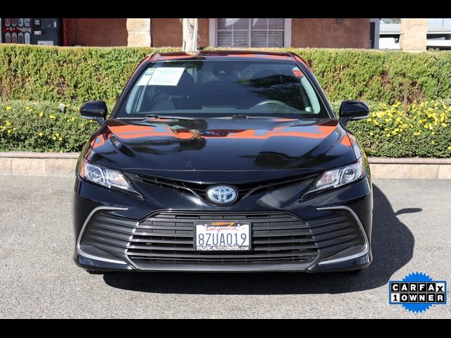 2022 Toyota Camry Hybrid LE