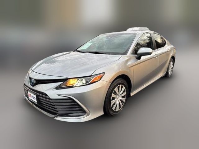 2022 Toyota Camry Hybrid LE