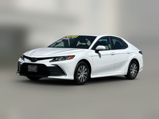 2022 Toyota Camry Hybrid LE