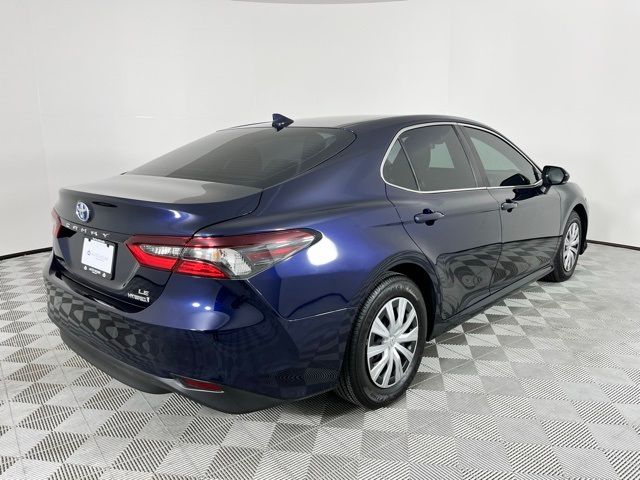 2022 Toyota Camry Hybrid LE