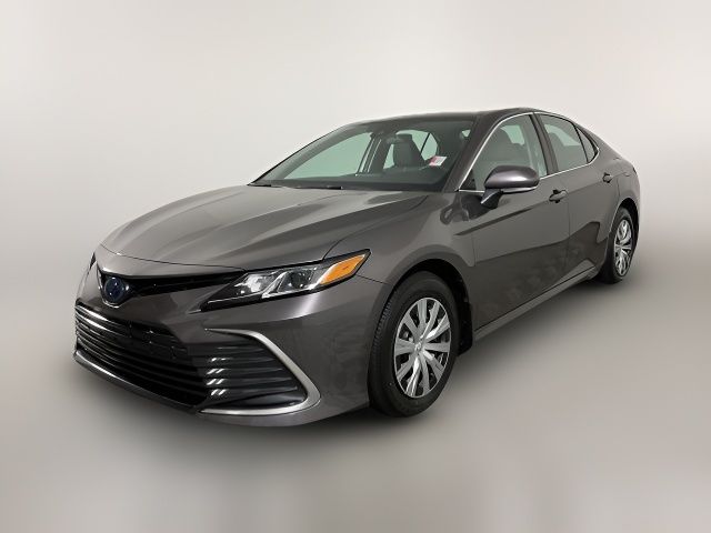 2022 Toyota Camry Hybrid LE