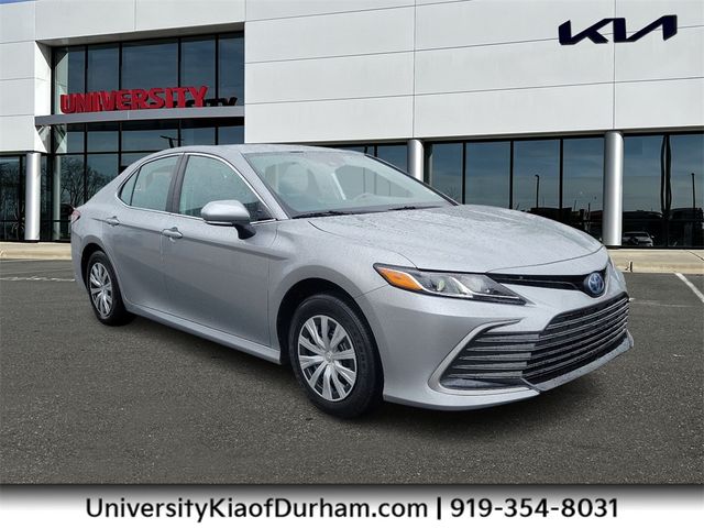 2022 Toyota Camry Hybrid LE