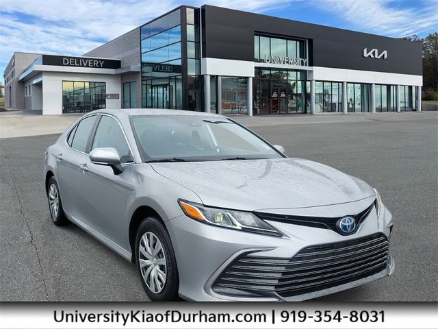 2022 Toyota Camry Hybrid LE