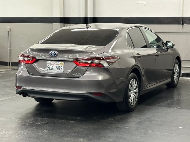 2022 Toyota Camry Hybrid LE