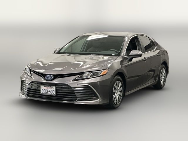 2022 Toyota Camry Hybrid LE