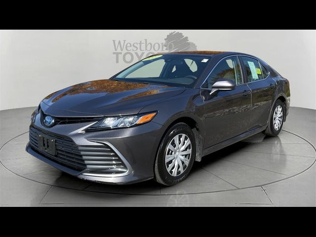 2022 Toyota Camry Hybrid LE