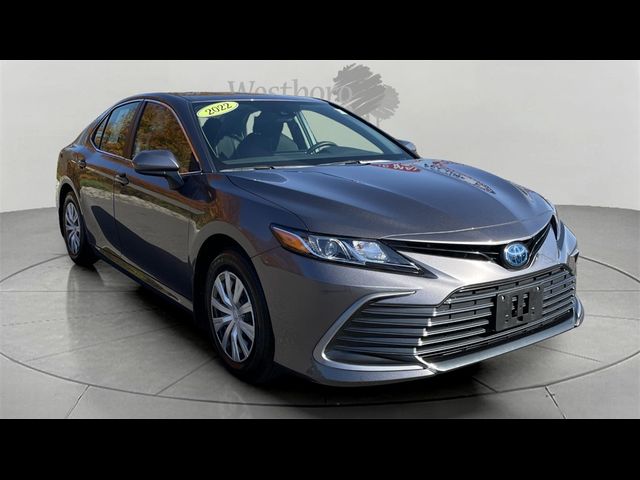 2022 Toyota Camry Hybrid LE