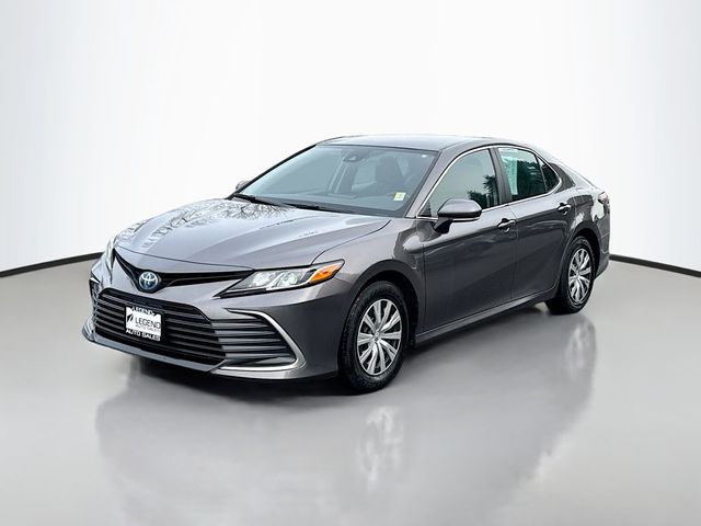 2022 Toyota Camry Hybrid LE