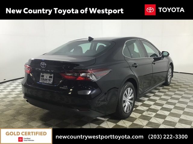 2022 Toyota Camry Hybrid LE