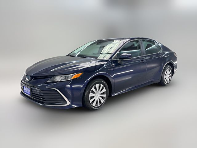 2022 Toyota Camry Hybrid LE