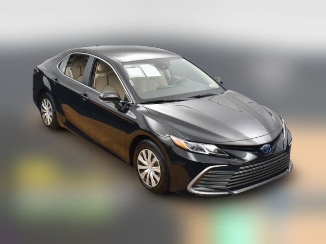 2022 Toyota Camry Hybrid LE