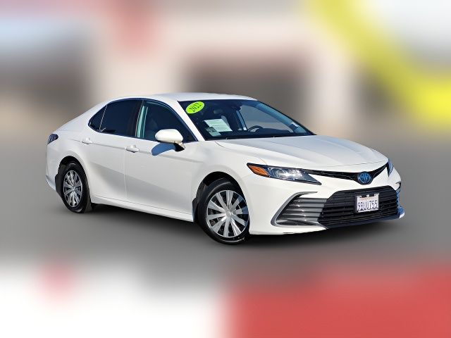 2022 Toyota Camry Hybrid LE