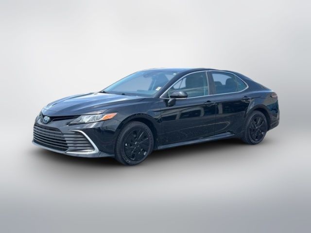 2022 Toyota Camry Hybrid LE