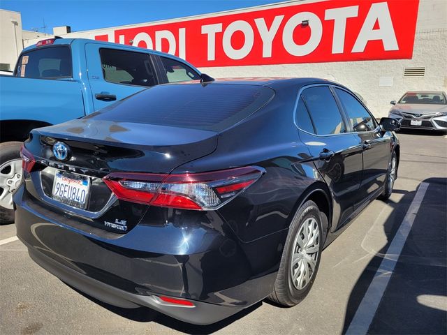 2022 Toyota Camry Hybrid LE