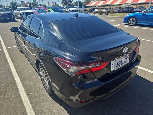 2022 Toyota Camry Hybrid LE