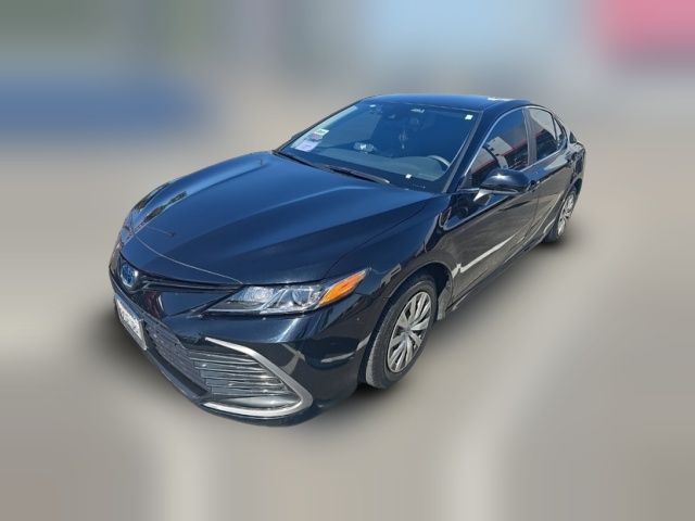 2022 Toyota Camry Hybrid LE