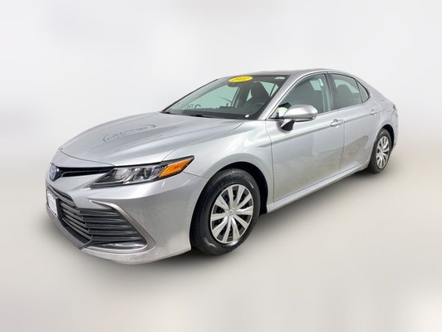 2022 Toyota Camry Hybrid LE