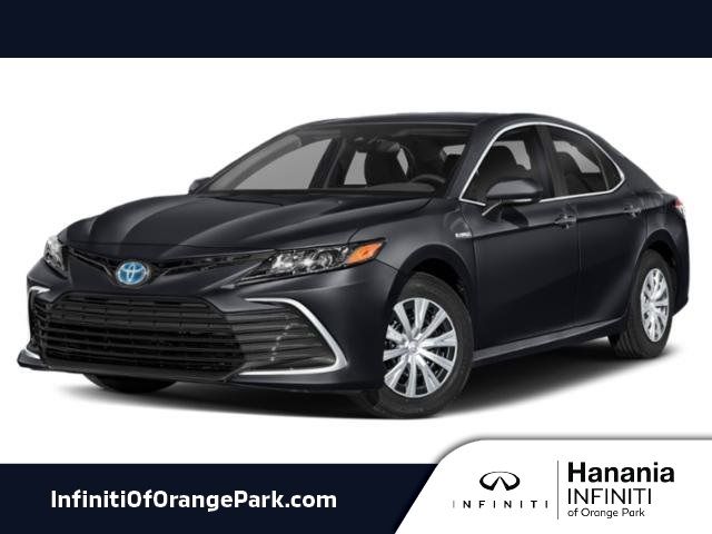 2022 Toyota Camry Hybrid LE