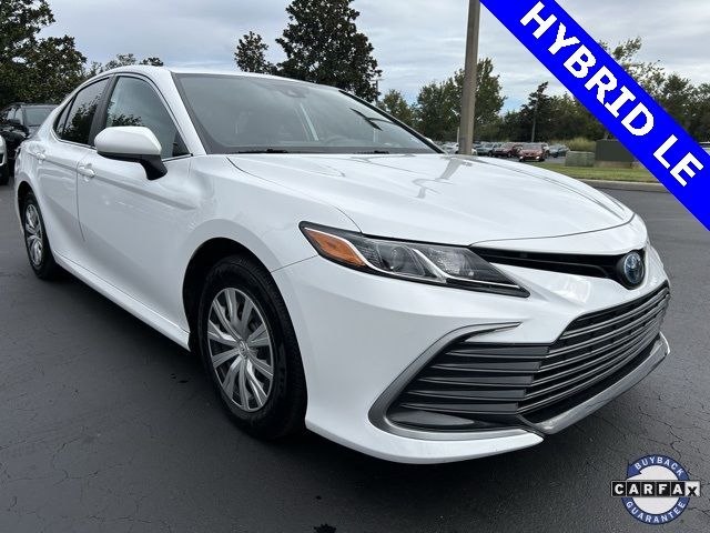 2022 Toyota Camry Hybrid LE