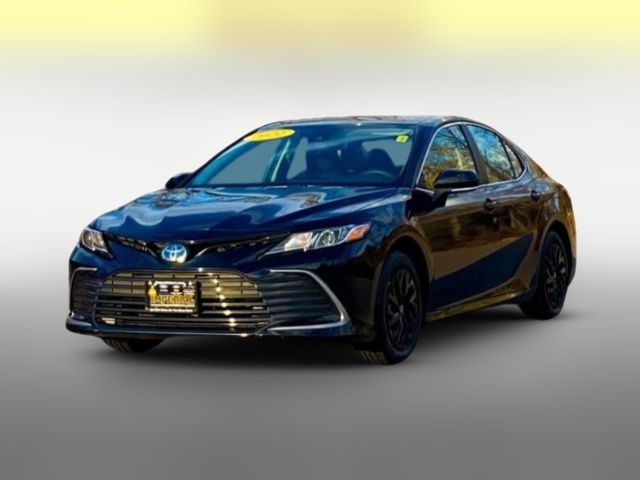 2022 Toyota Camry Hybrid LE