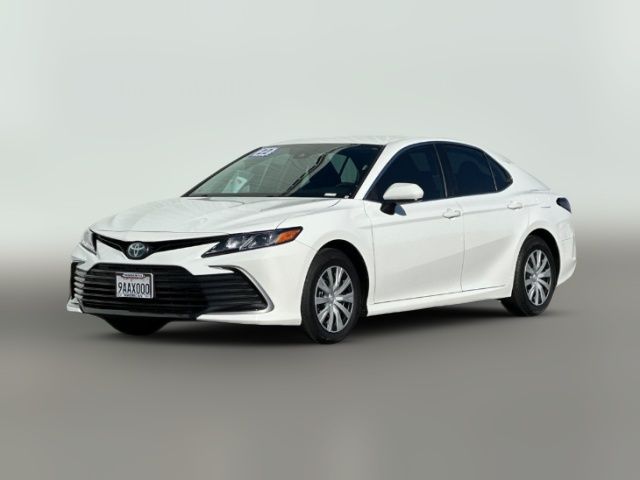 2022 Toyota Camry Hybrid LE