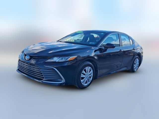 2022 Toyota Camry Hybrid LE